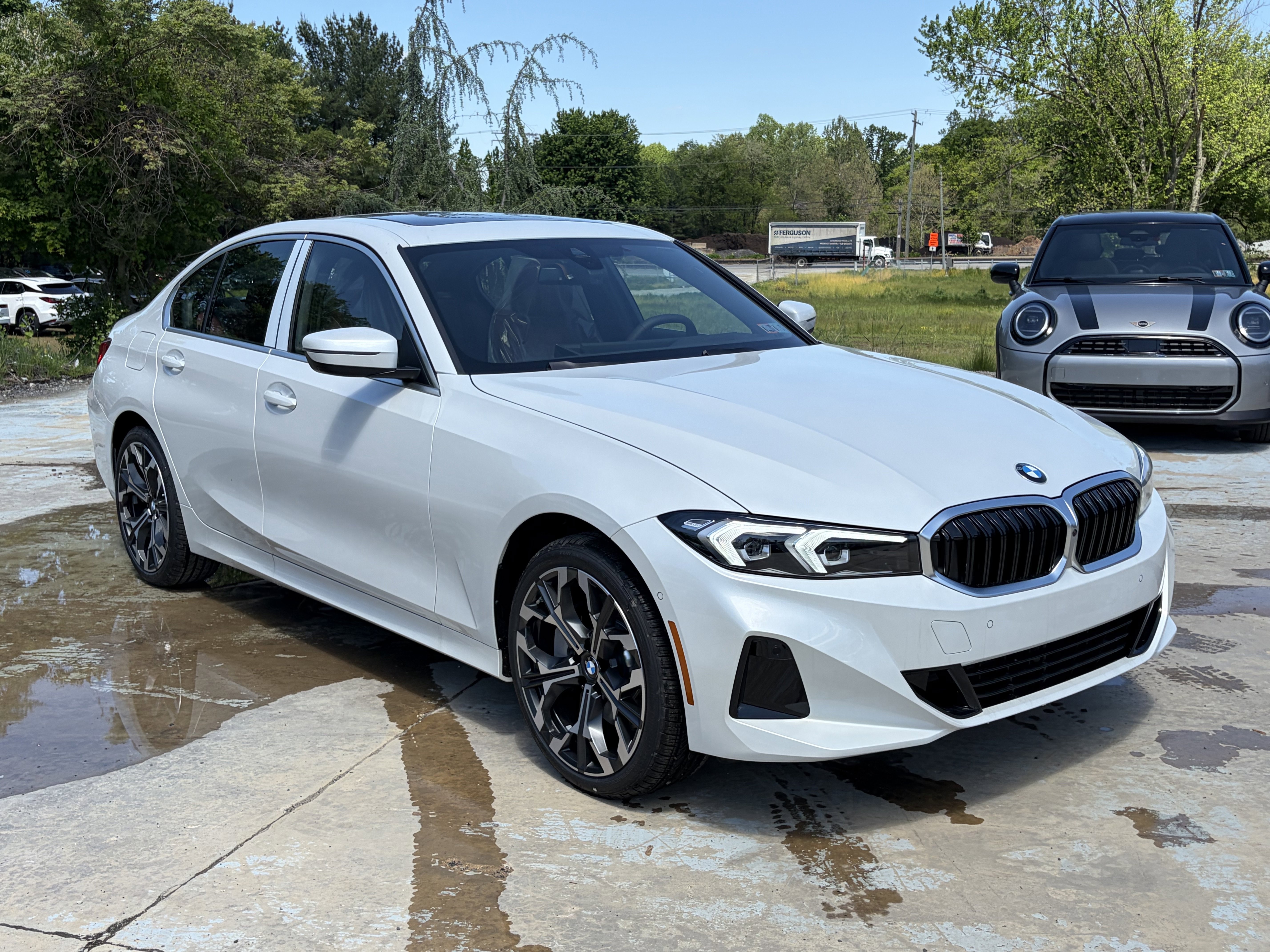 New 2026 BMW 330i xDrive Sedan w/ Premium Package AWD/4WD image 3