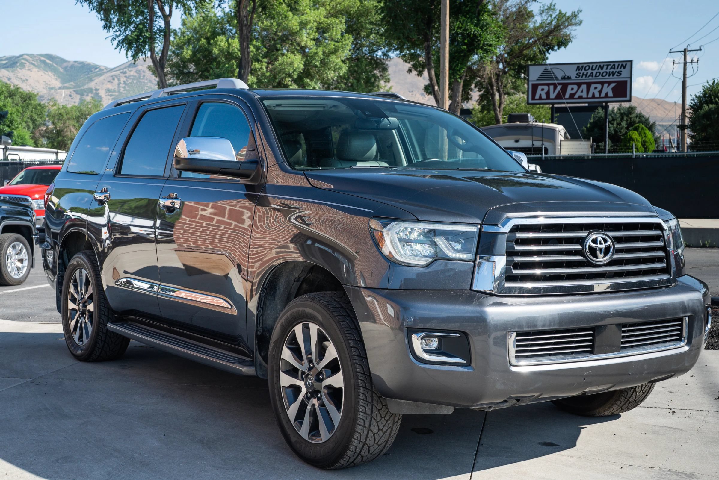 Used 2019 Toyota Sequoia Limited w/ Safety & Convenience Package AWD/4WD image 12