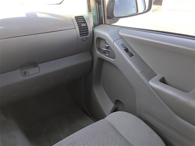 Used 2016 Nissan Frontier SV w/ SV Value Truck Package image 18