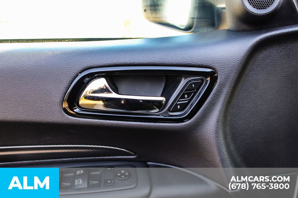 Used 2024 Dodge Durango GT image 37