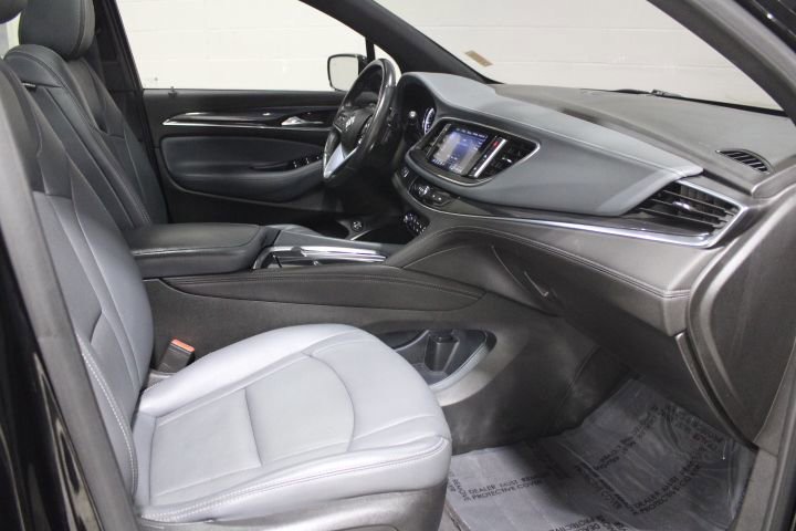 Used 2024 Buick Enclave Essence w/ Experience Buick Package FWD image 28