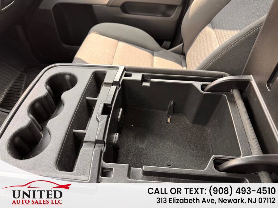 Used 2019 Chevrolet Silverado 1500 LT w/ All Star Edition image 24