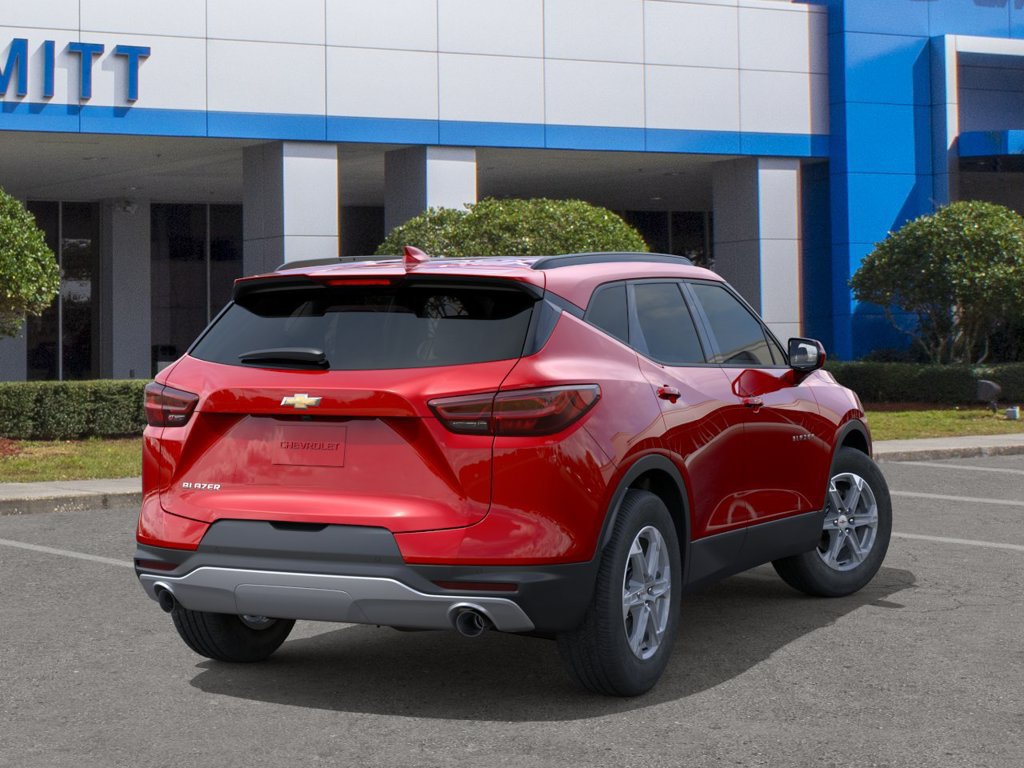 New 2026 Chevrolet Blazer LT FWD image 4