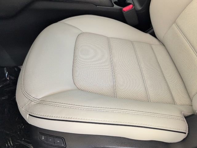 Used 2025 MAZDA CX-5 AWD 2.5 S w/ Preferred Package image 13