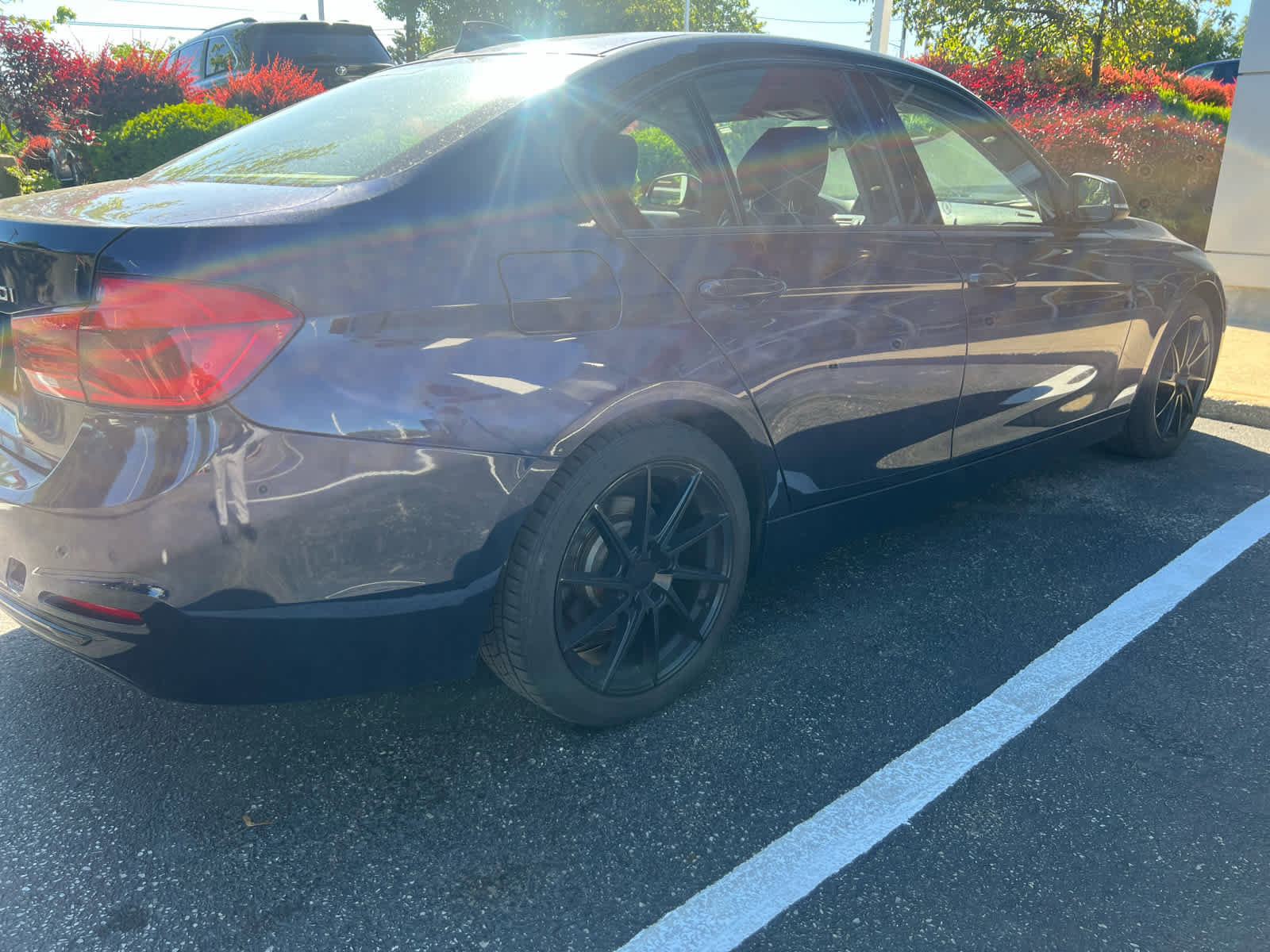 Used 2016 BMW 320i xDrive Sedan AWD/4WD image 14