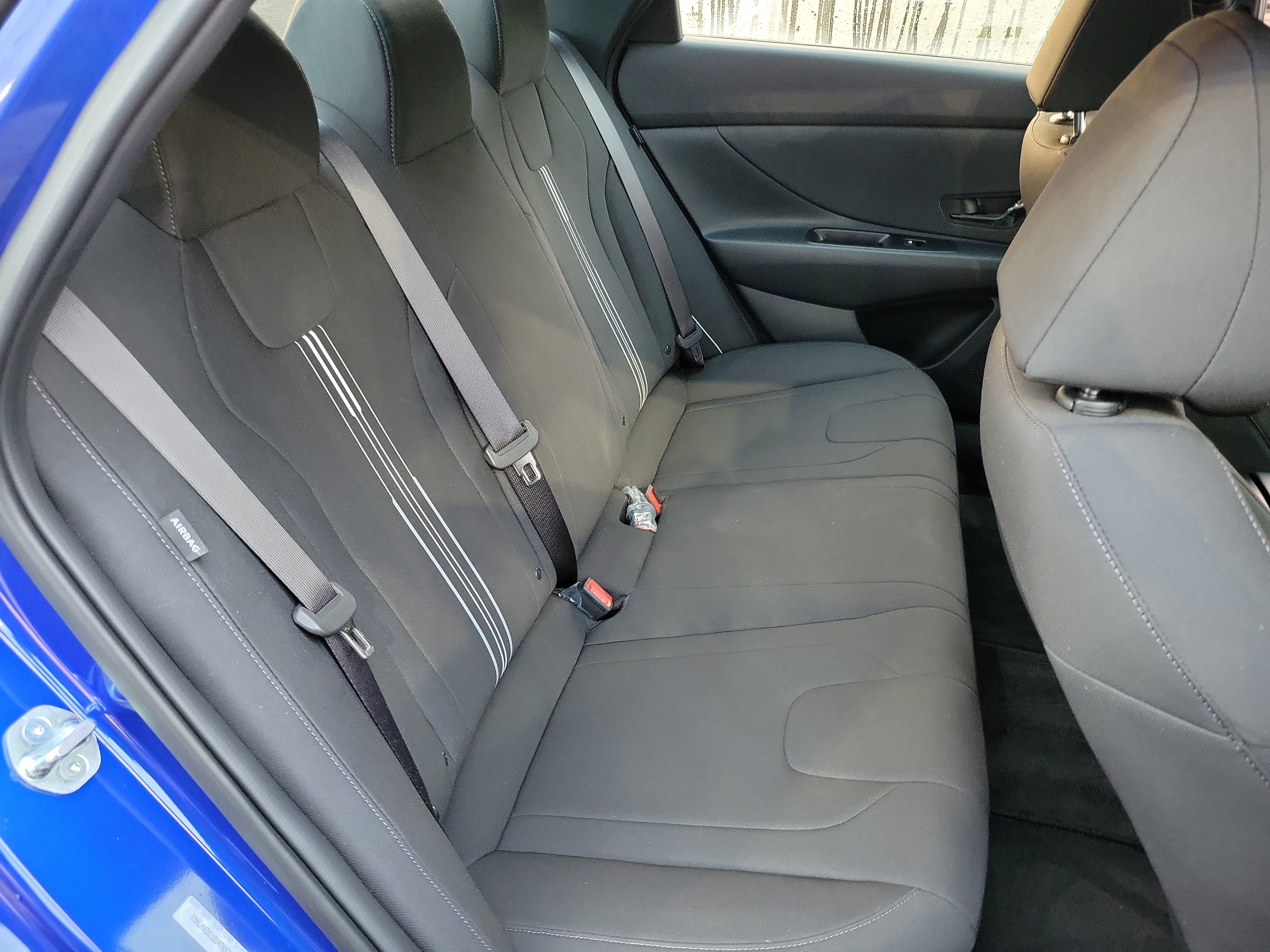 Certified 2025 Hyundai Elantra Sport w/ Cargo Package image 22