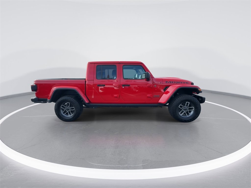 Used 2024 Jeep Gladiator Mojave image 9