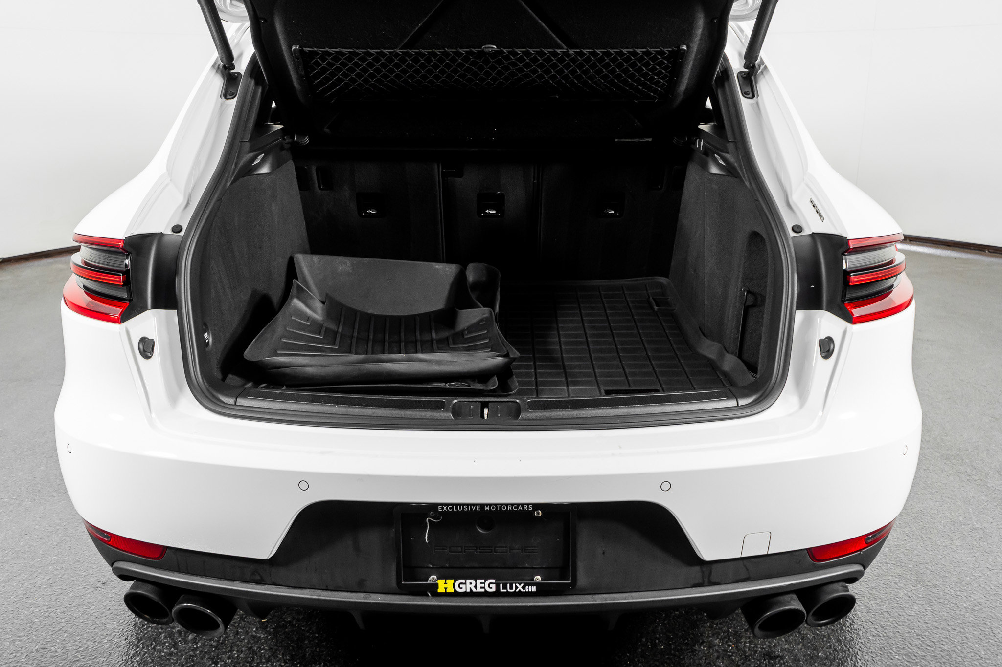 Used 2017 Porsche Macan S image 57