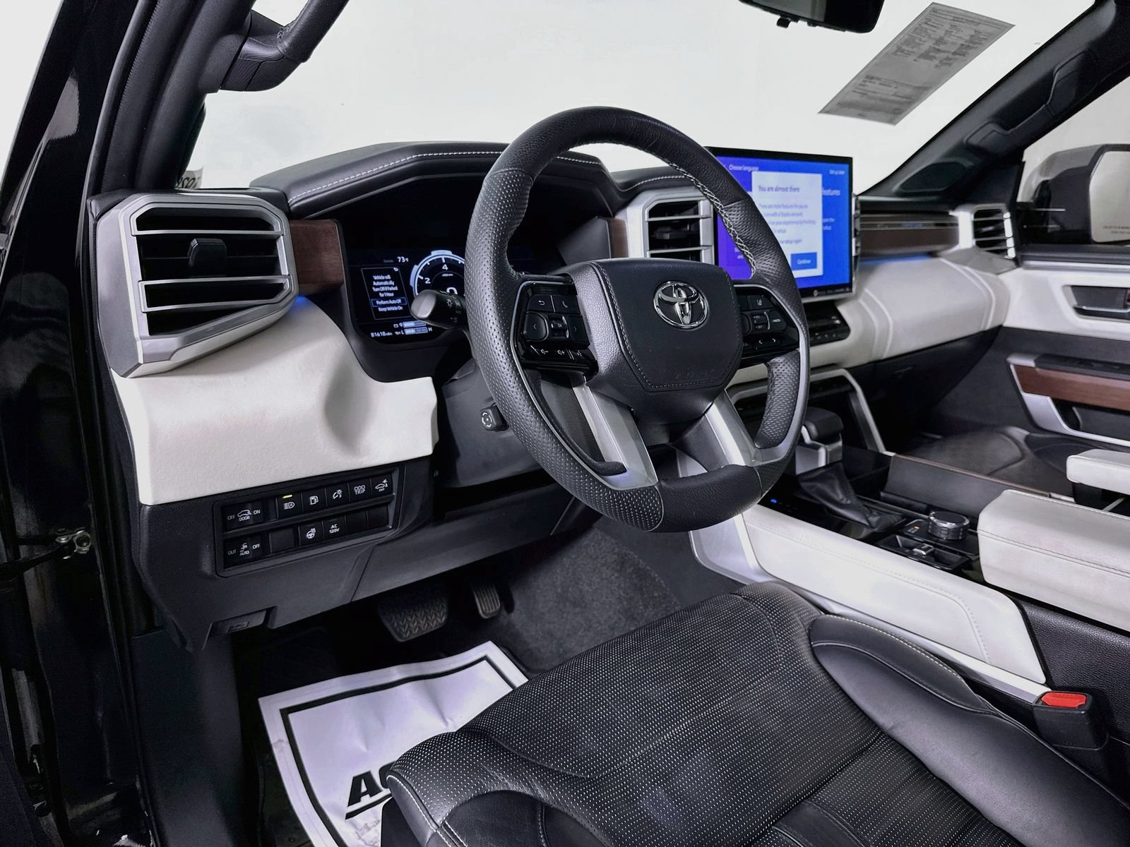 Certified 2023 Toyota Sequoia Capstone AWD/4WD image 9