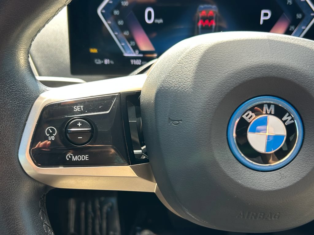 Used 2024 BMW iX xDrive50 w/ Sport Package AWD/4WD image 19