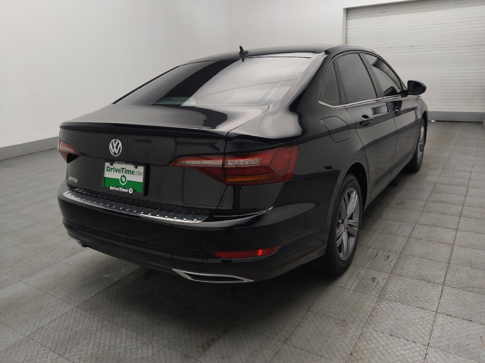 Used 2019 Volkswagen Jetta R-Line w/ R-Line Cold Weather Package FWD image 9