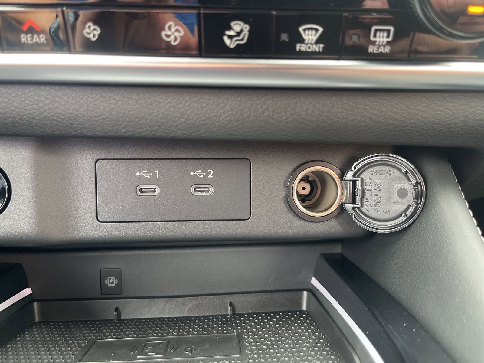 New 2026 Nissan Rogue Platinum image 32