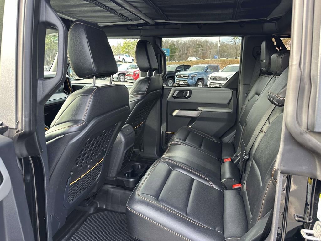 Used 2021 Ford Bronco Badlands image 15