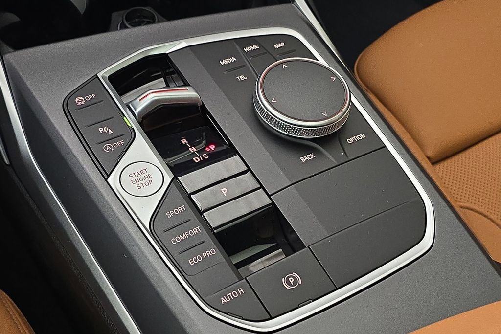 Used 2025 BMW 230i xDrive Coupe w/ Convenience Package image 21