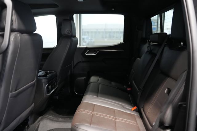 Used 2025 Chevrolet Silverado 1500 High Country w/ Technology Package image 15