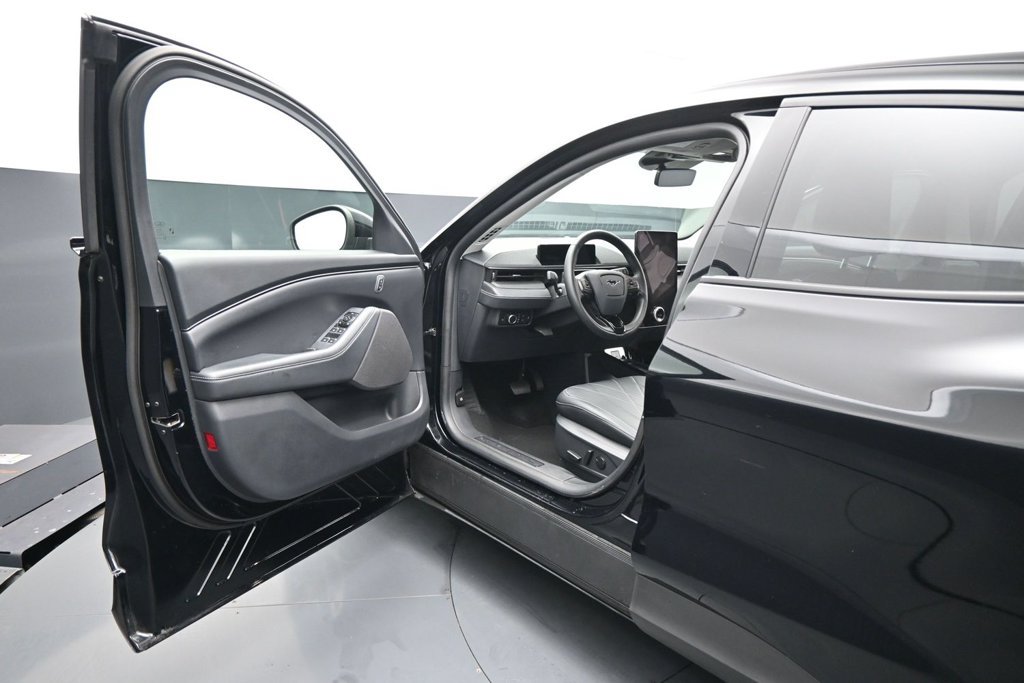 Used 2024 Ford Mustang Mach-E Select RWD image 8