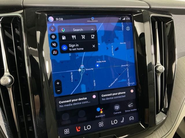 Certified 2023 Volvo XC60 B5 Plus AWD/4WD image 12