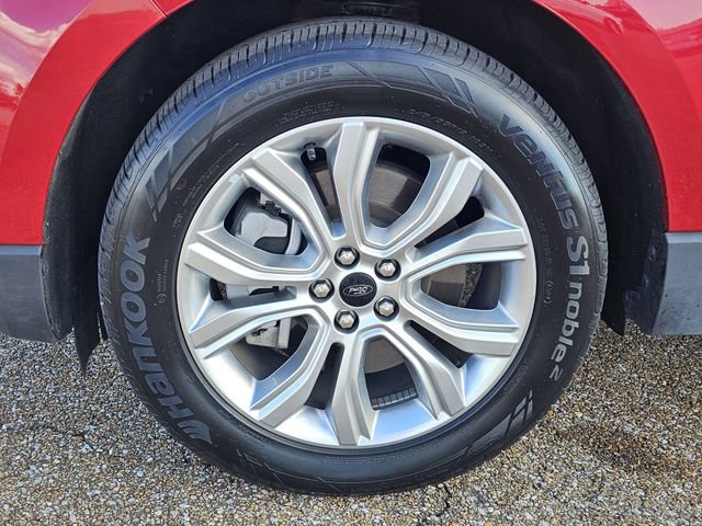 Certified 2024 Ford Edge Titanium image 31