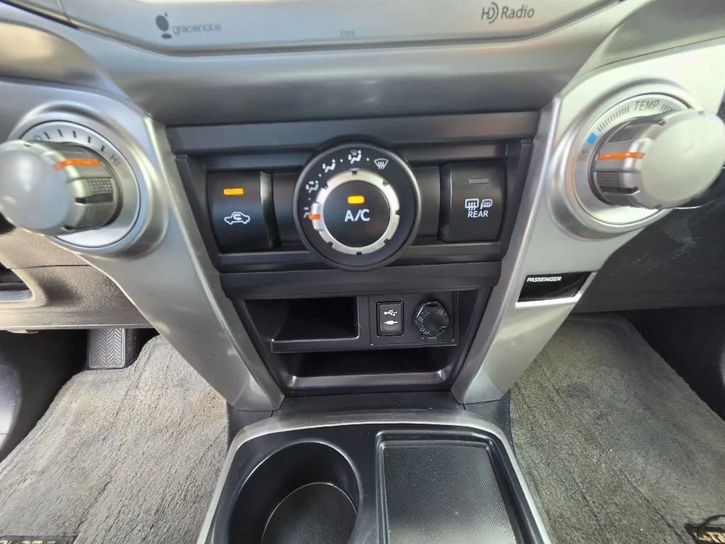 Used 2015 Toyota 4Runner SR5 RWD image 35