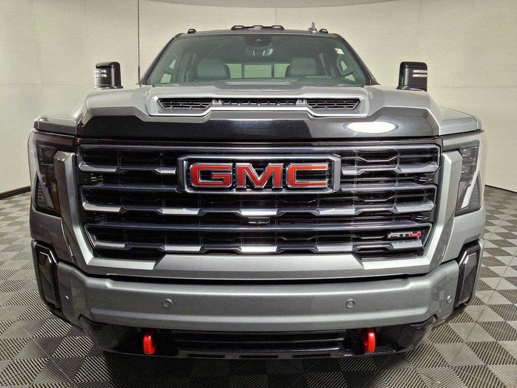 Used 2024 GMC Sierra 2500 AT4 w/ AT4 Premium Plus Package image 9