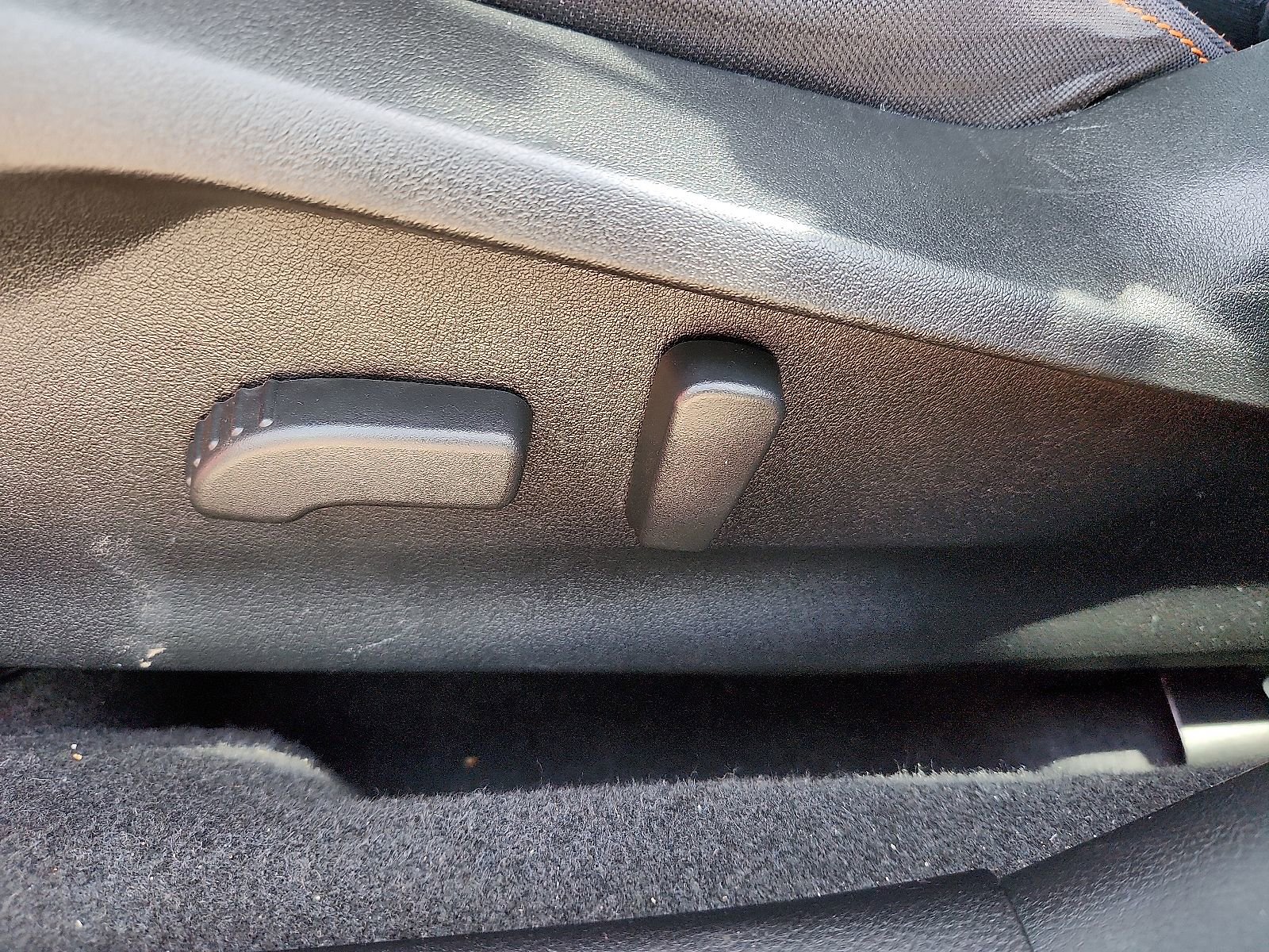 Used 2023 Subaru Crosstrek 2.0i Premium image 14