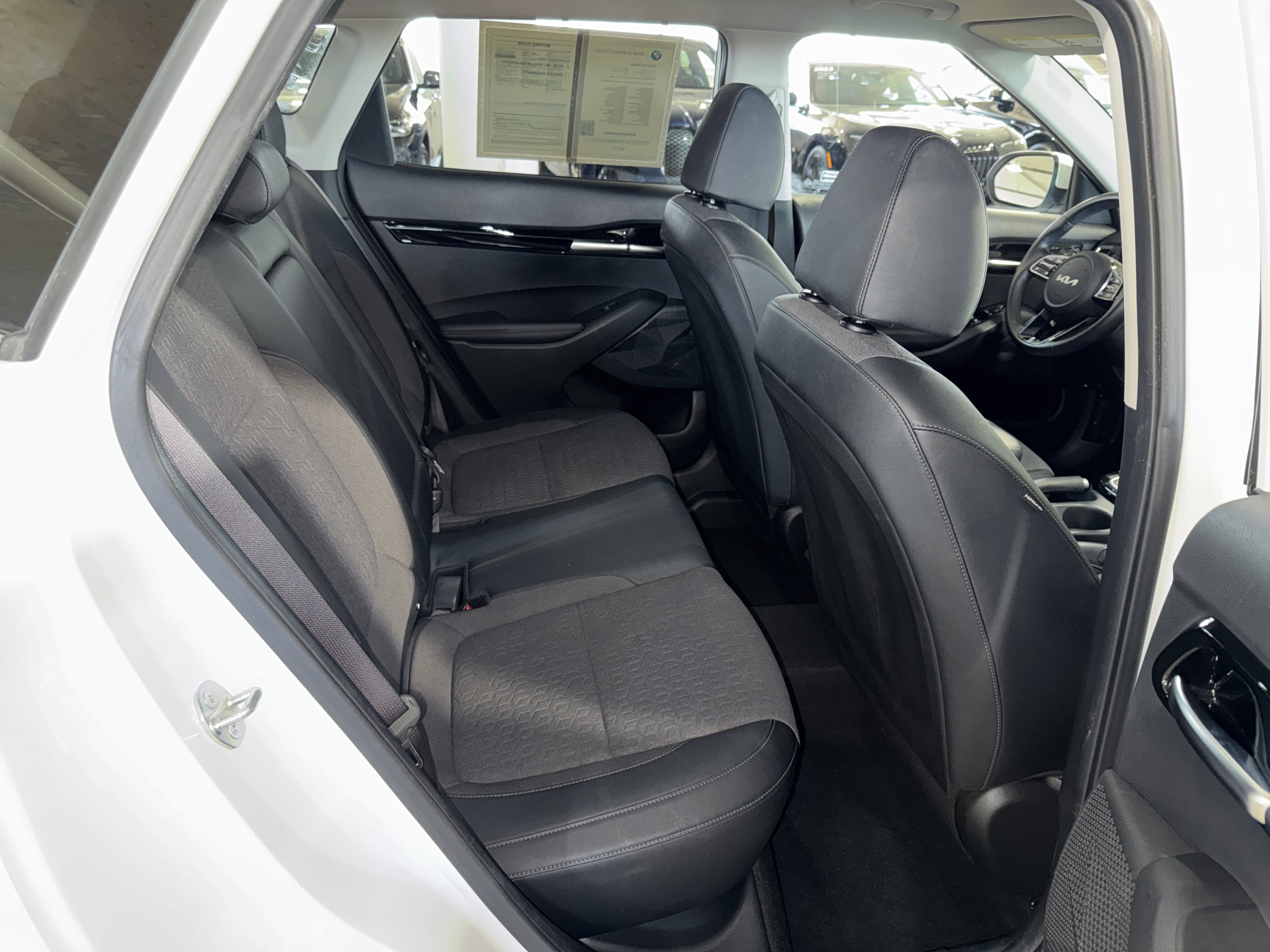 Used 2024 Kia Seltos S image 12