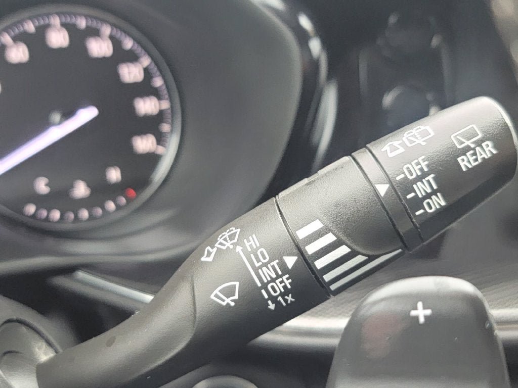 Used 2023 Buick Envision Essence FWD image 21