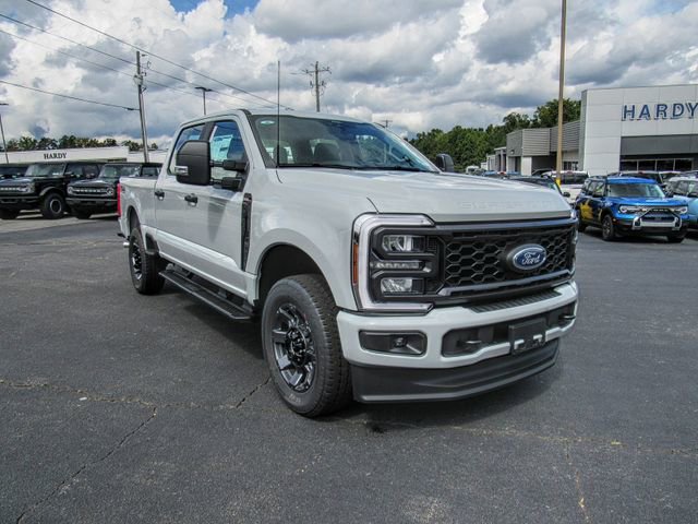 New 2026 Ford F250 XL image 1
