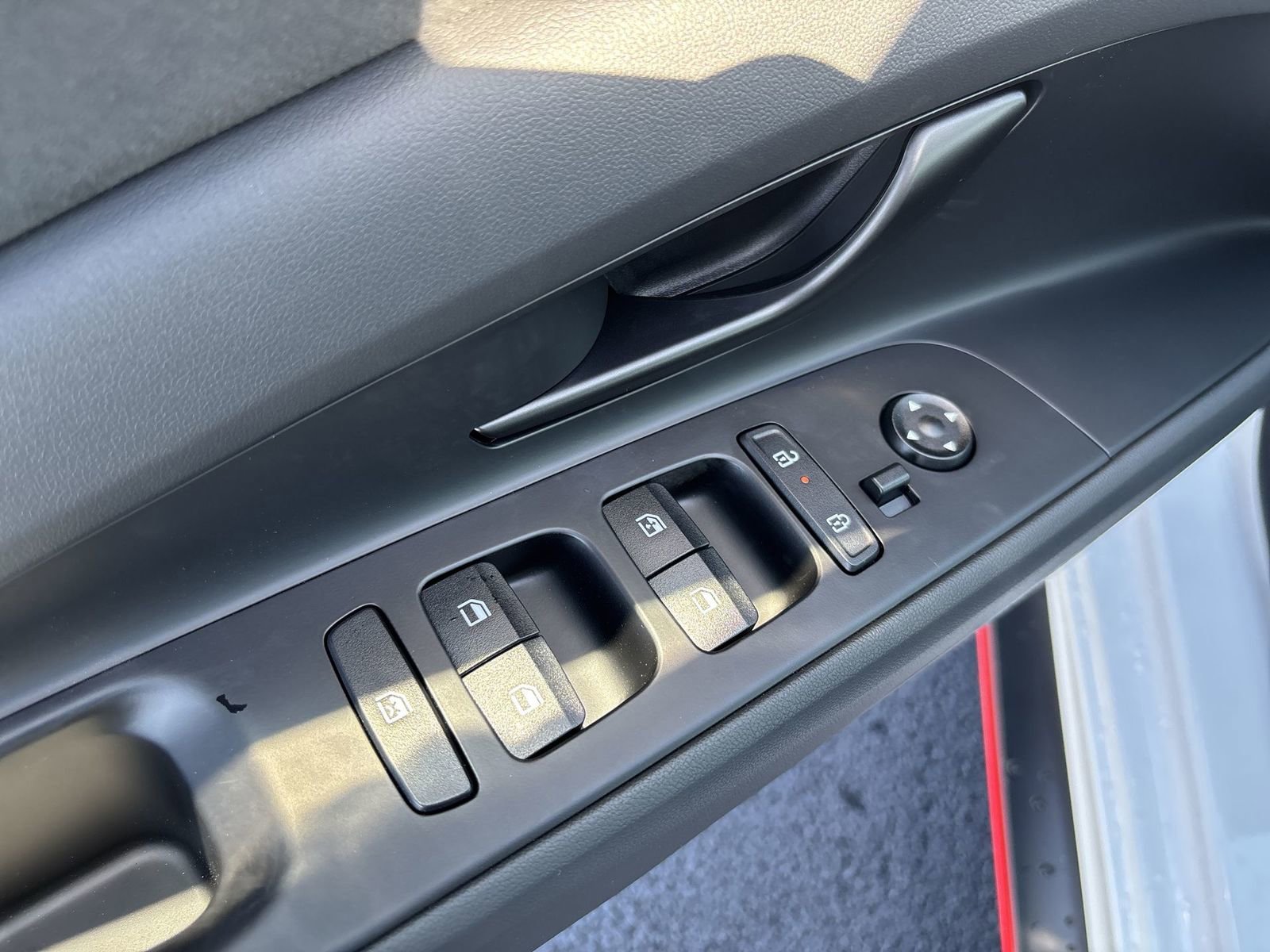 New 2025 Hyundai Elantra N image 14