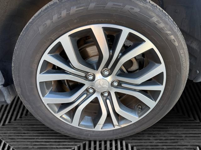 Used 2016 Mitsubishi Outlander Sport SEL image 31