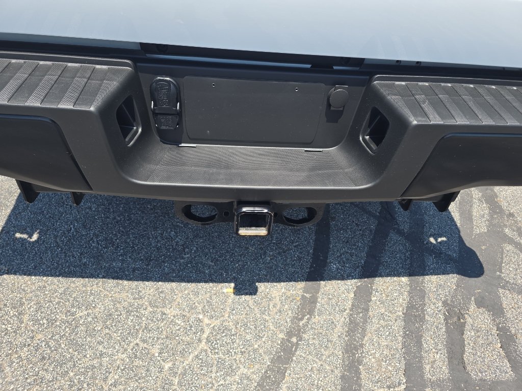 Used 2025 Ford F250 XL AWD/4WD image 10