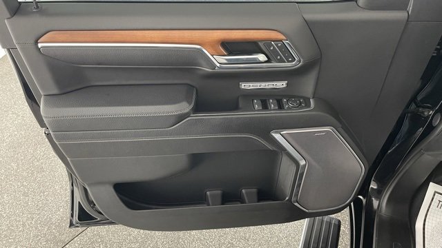 Used 2022 GMC Sierra 1500 Denali w/ Denali Reserve Package image 34