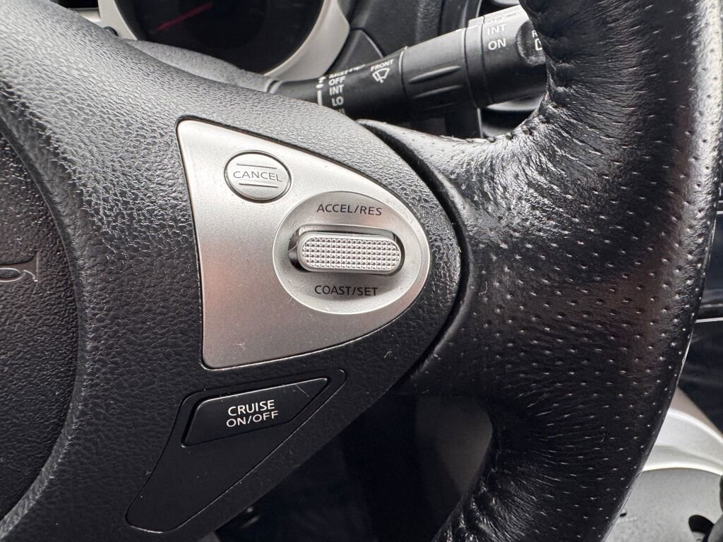 Used 2011 Nissan Juke SL image 22