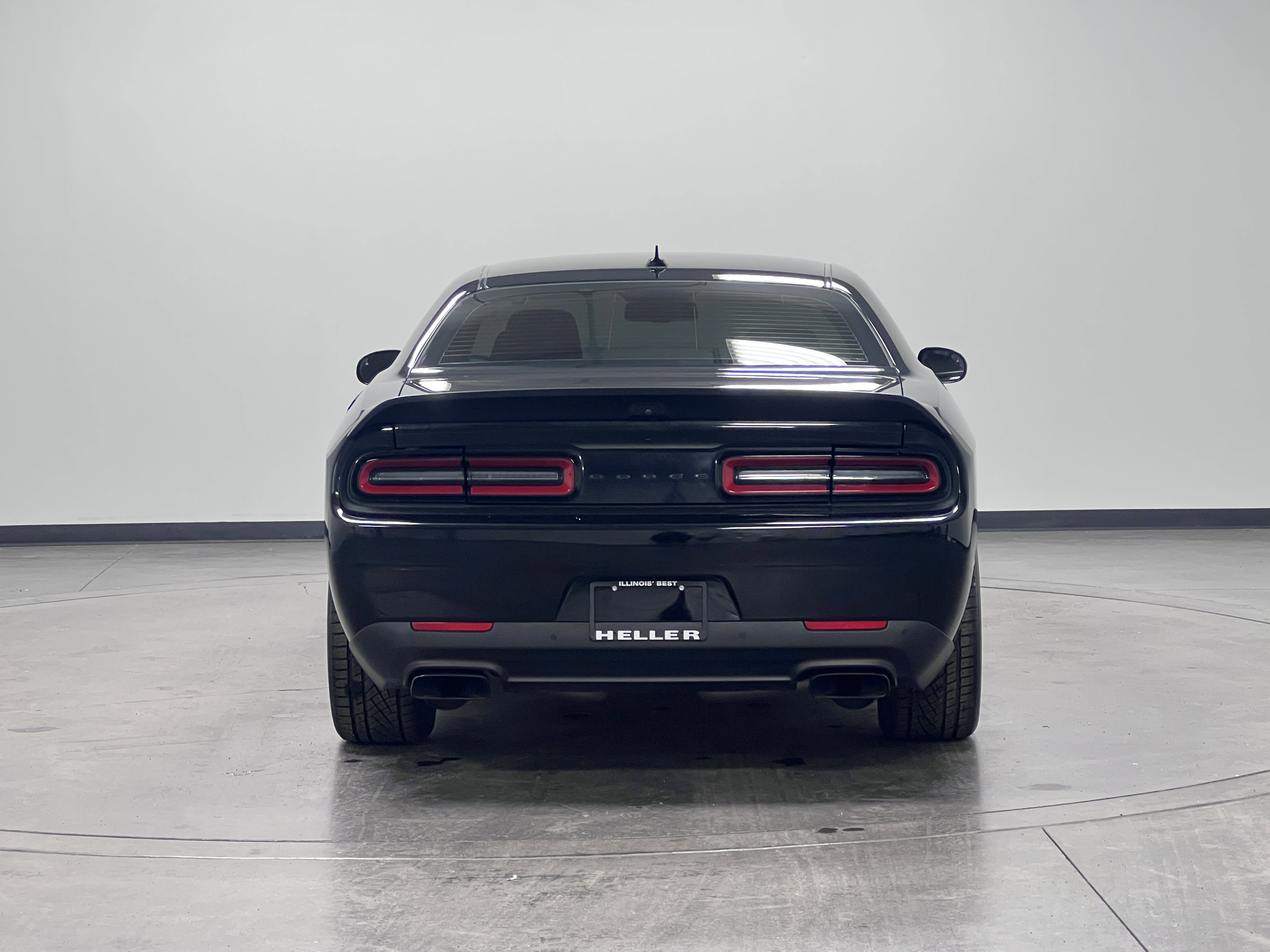 Used 2022 Dodge Challenger SRT Hellcat Redeye image 7