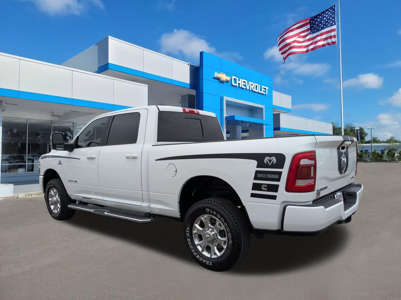 Used 2024 RAM 2500 Laramie image 6