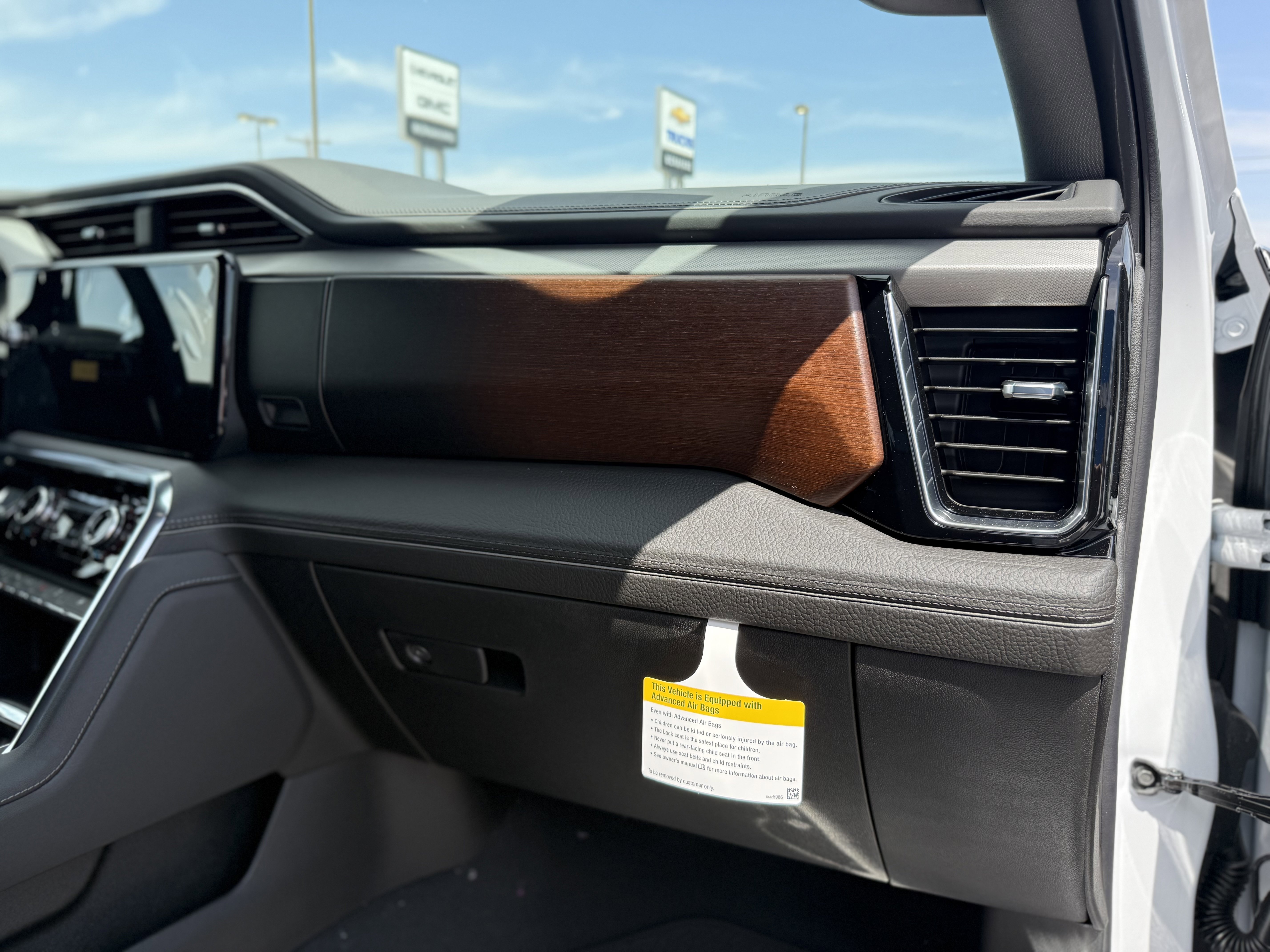 New 2025 GMC Sierra 3500 Denali w/ Technology Package image 22