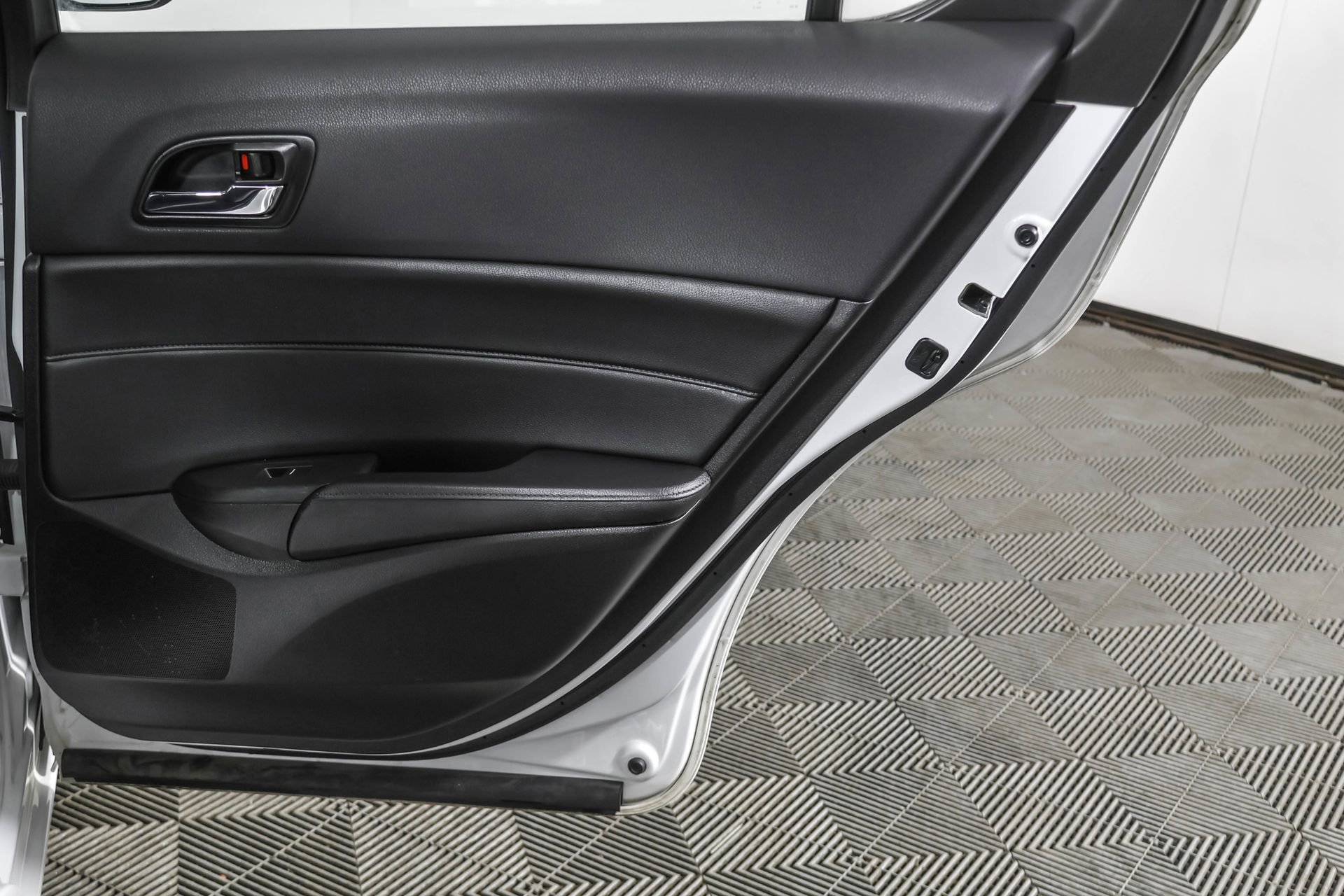 Used 2015 Acura ILX image 42