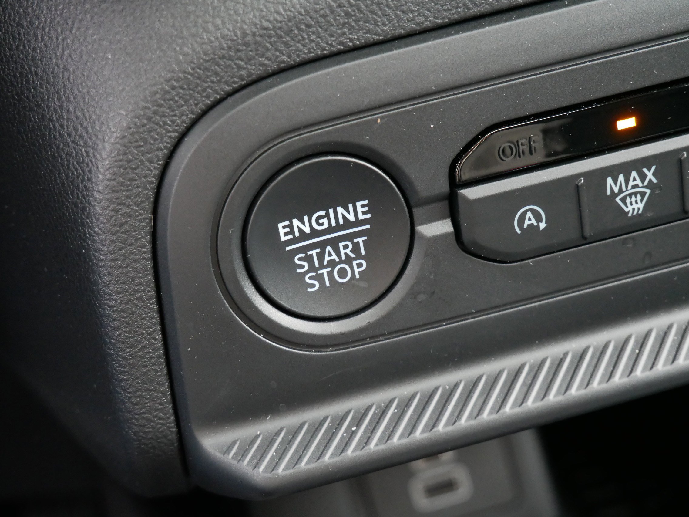 Used 2025 Ford Bronco Sport Big Bend w/ Convenience Package AWD/4WD image 30