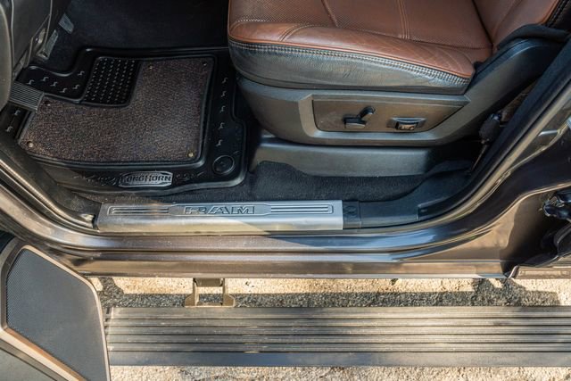 Used 2021 RAM 2500 Limited AWD/4WD image 18
