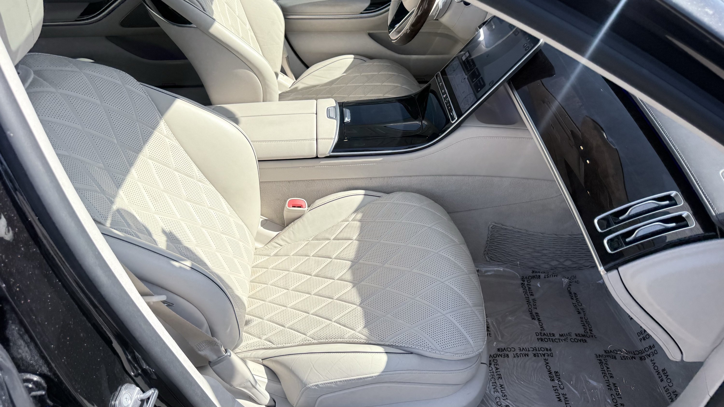 Used 2021 Mercedes-Benz S 580 4MATIC Sedan w/ Warmth & Comfort Package image 39