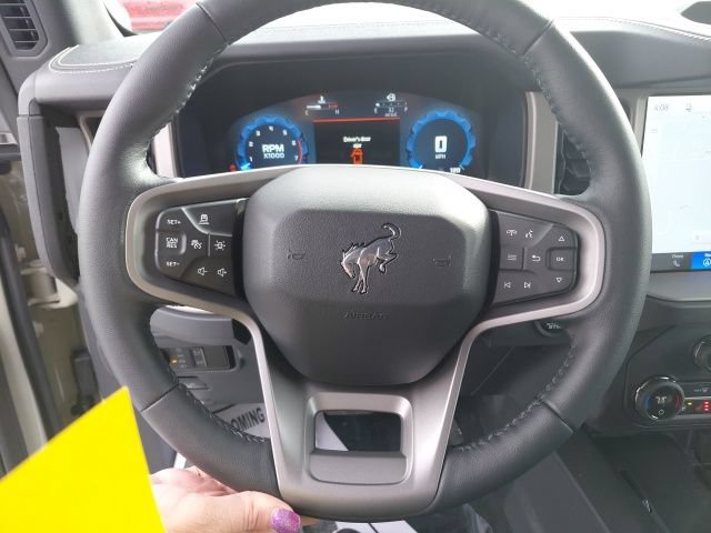 New 2026 Ford Bronco Outer Banks AWD/4WD image 16