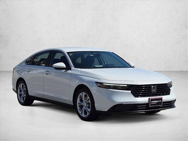 Used 2025 Honda Accord LX image 3