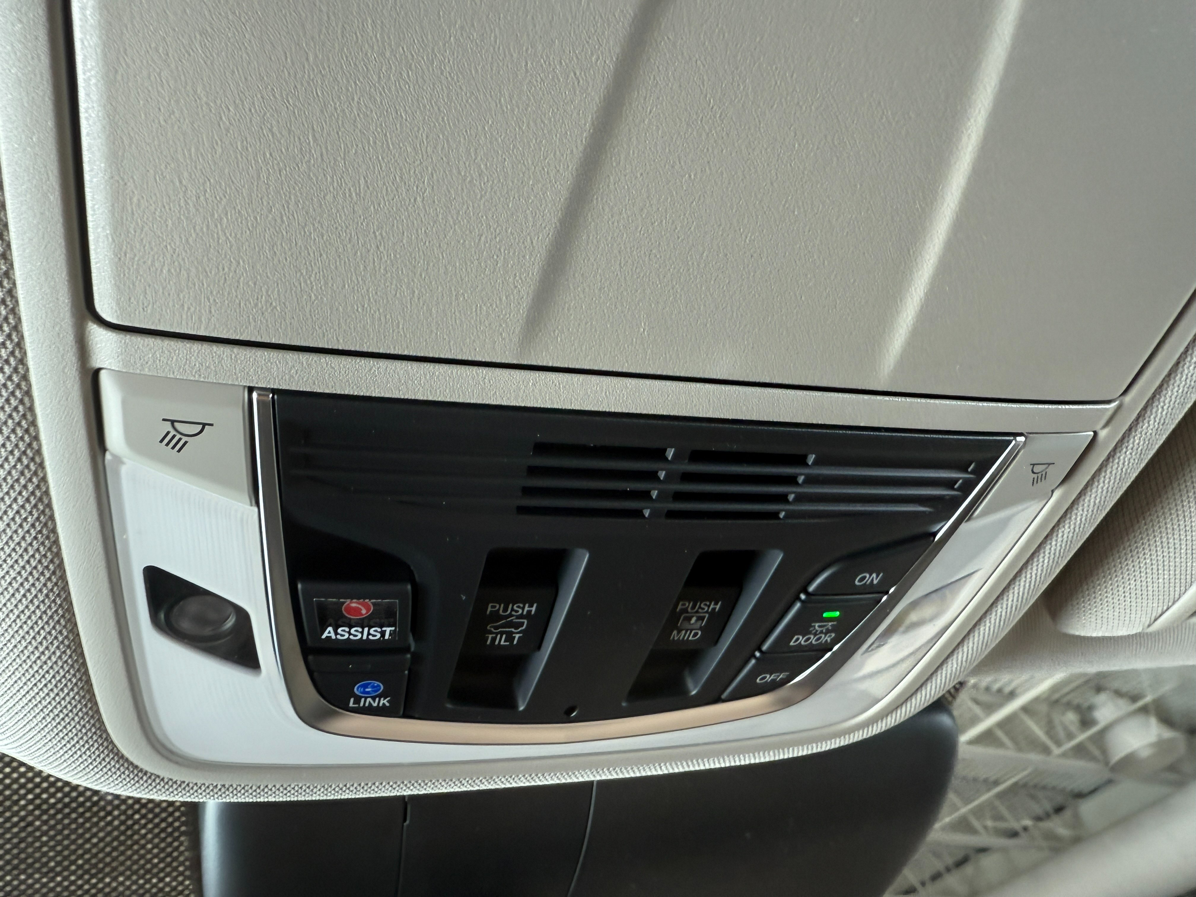 Used 2026 Acura RDX w/ Advance Package AWD/4WD image 22