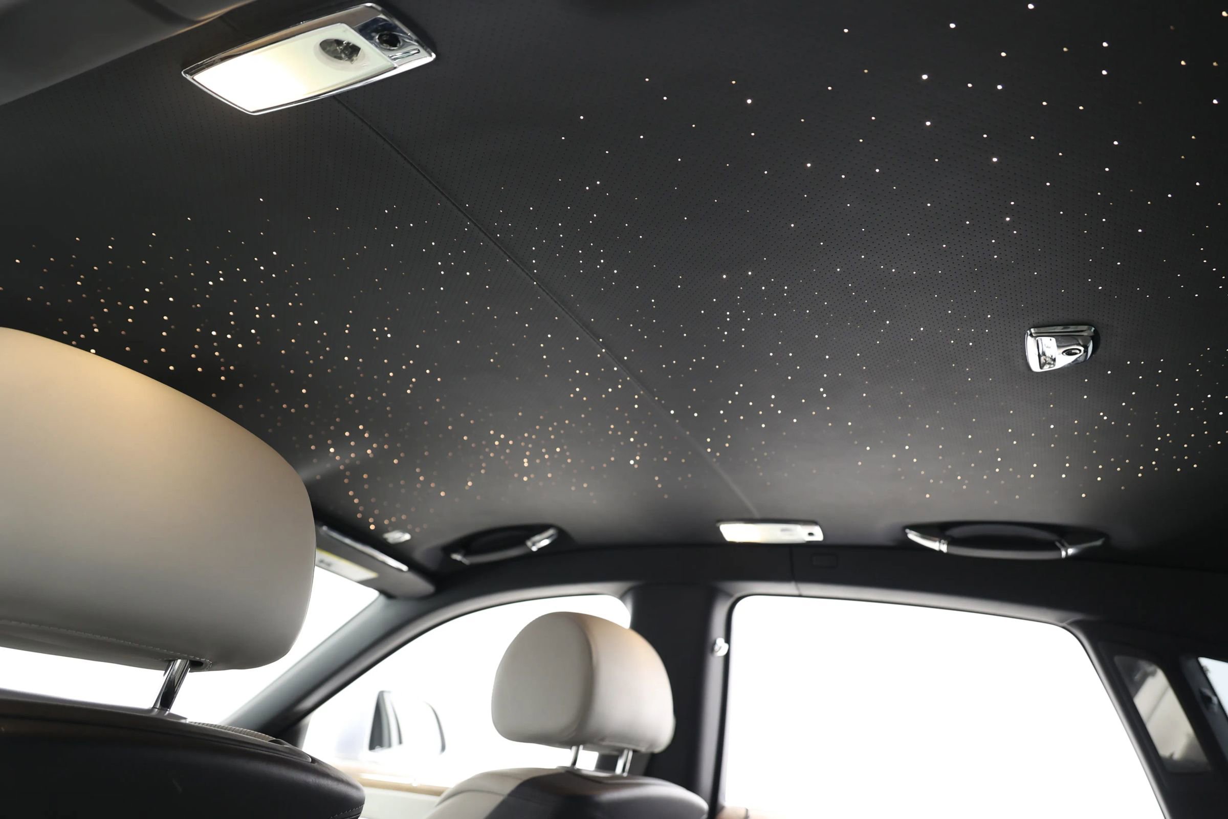 Used 2019 Rolls-Royce Ghost image 86