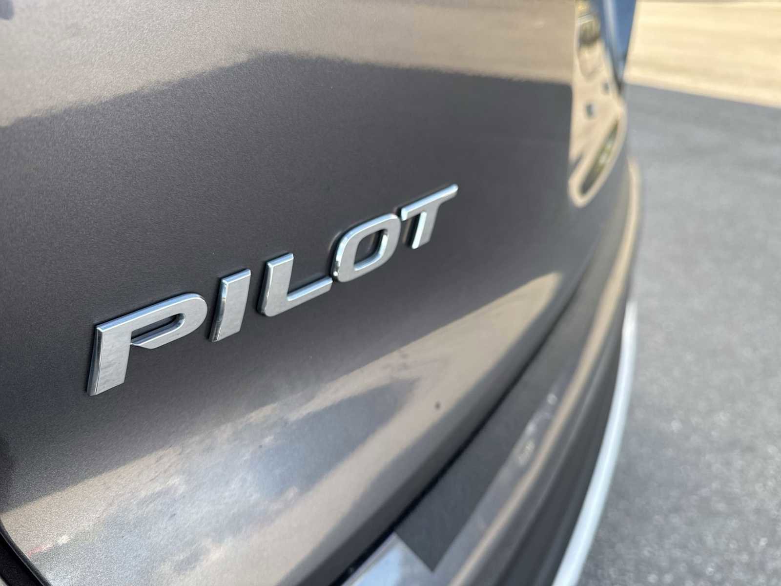 Used 2019 Honda Pilot EX-L image 12