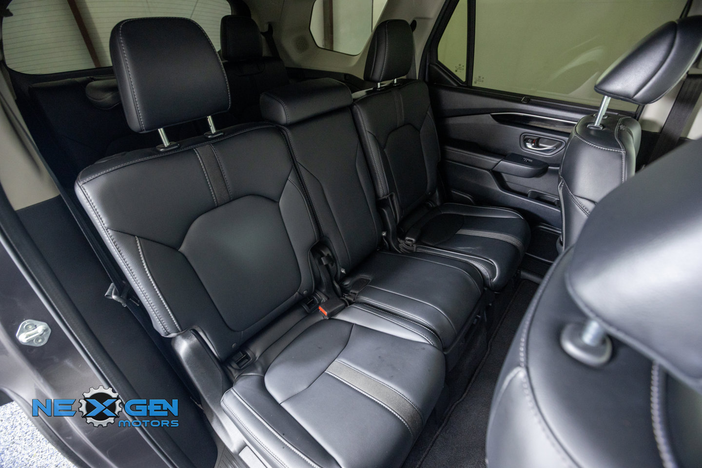 Used 2025 Honda Pilot Touring image 39