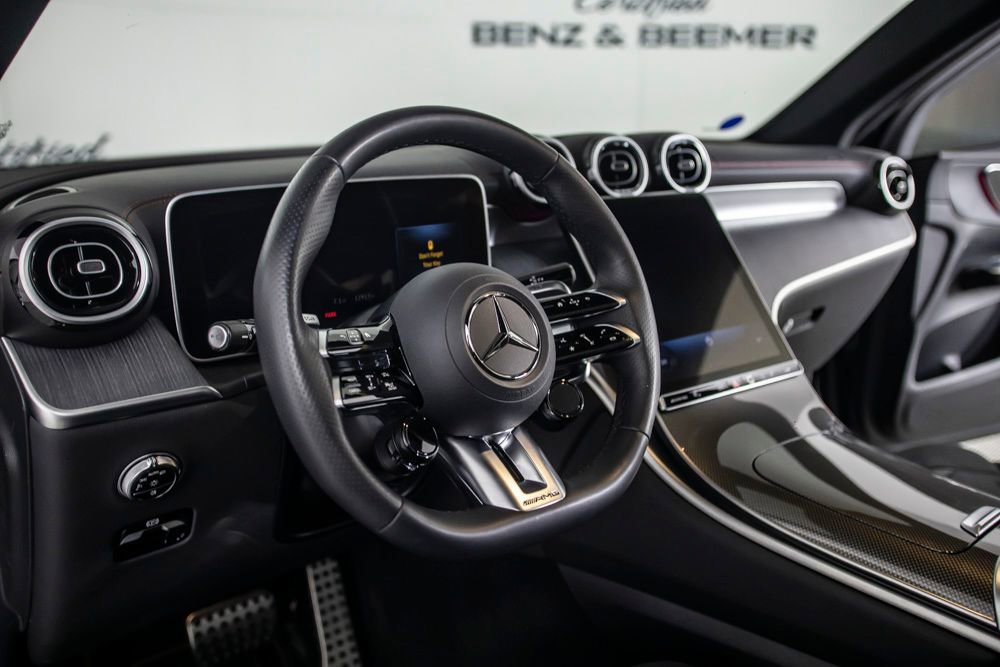 Used 2024 Mercedes-Benz GLC 43 AMG 4MATIC image 19