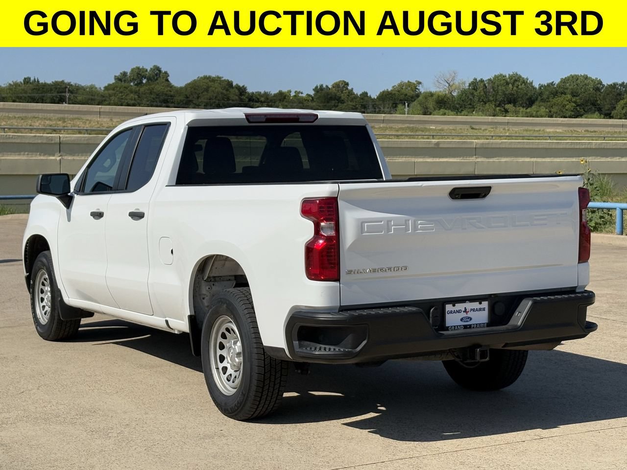 Used 2024 Chevrolet Silverado 1500 W/T w/ Trailering Package RWD image 4