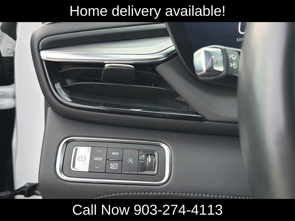 Used 2025 Buick Enclave Preferred AWD/4WD image 15
