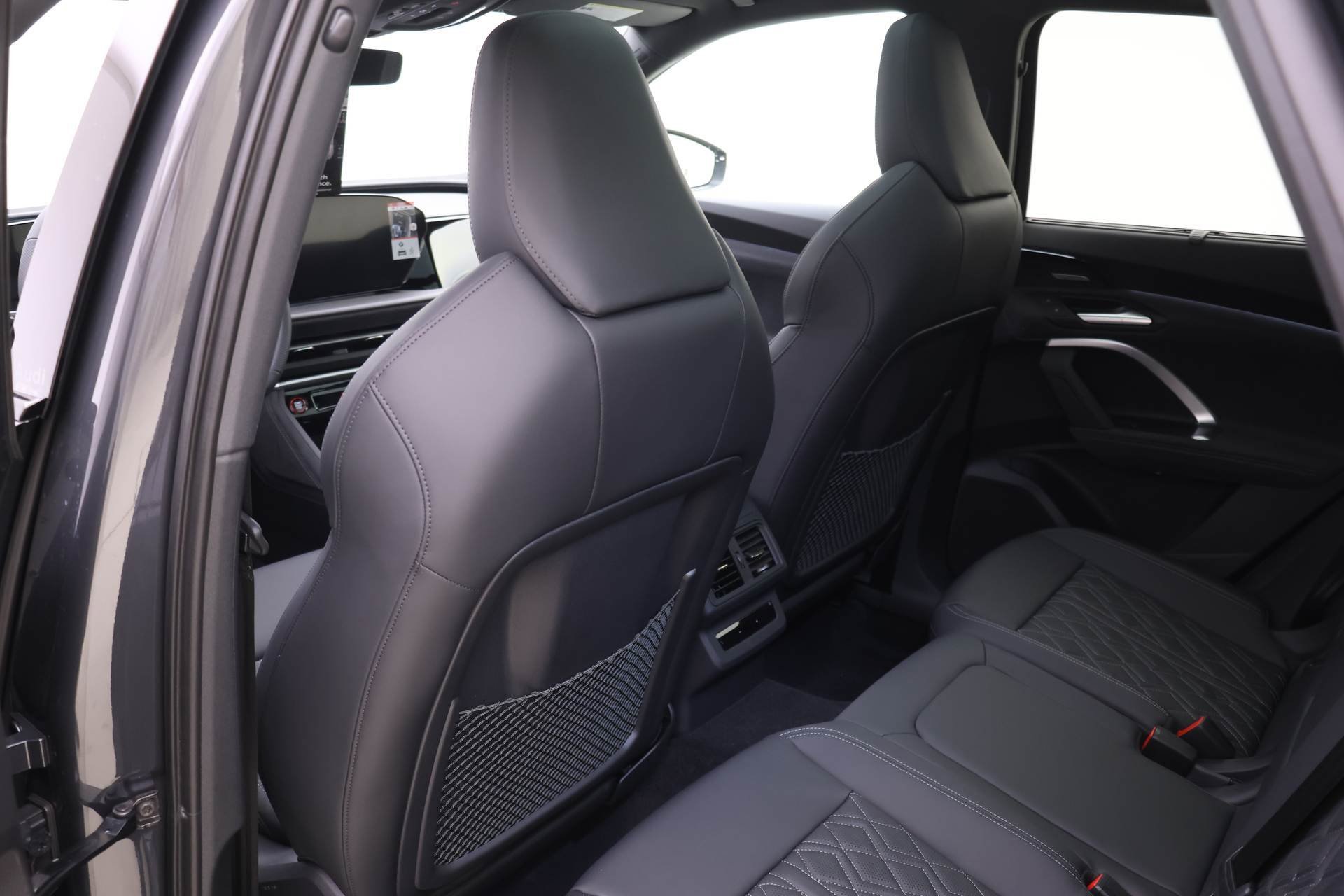 New 2025 Audi SQ5 Premium Plus image 11